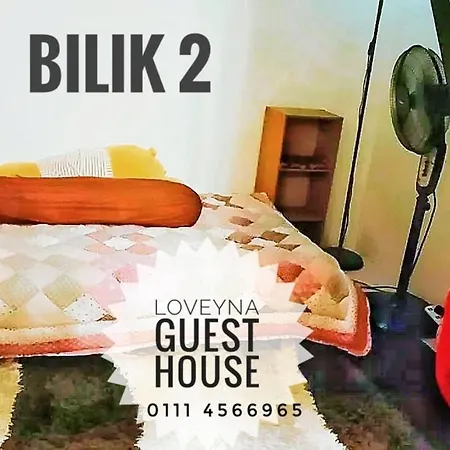Loveyna Guest House Kuantan Exterior photo